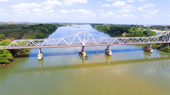 Ponte Metálica